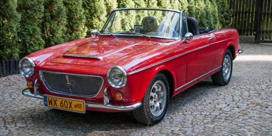 Fiat 1200 Cabriolet by Pininfarina 1960