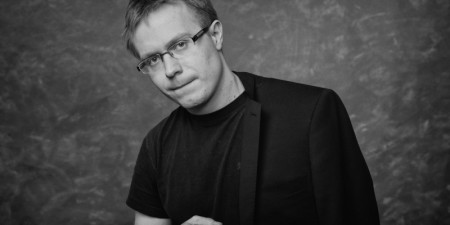 Marcin Świątkiewicz: Pasjonat z królewskimi umiejętnościami