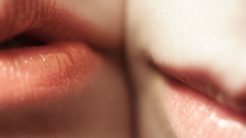 Czy zapach z ust może być objawem paradontozy?