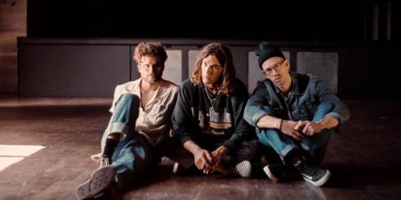 LANY: Ich muzyka trafia prosto w serce