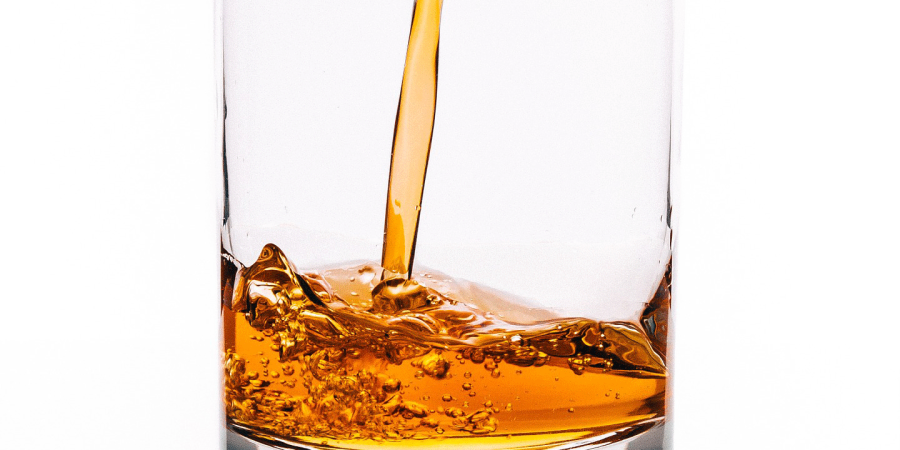 Whisky – lepsza z wodą?