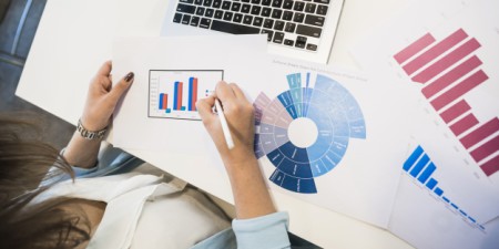 Coraz większe zagrożenia deep fake’ami