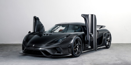 Koenigsegg Regera KNC – czysty węgiel