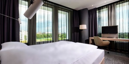 Dla biznesu: Sound Garden Hotel